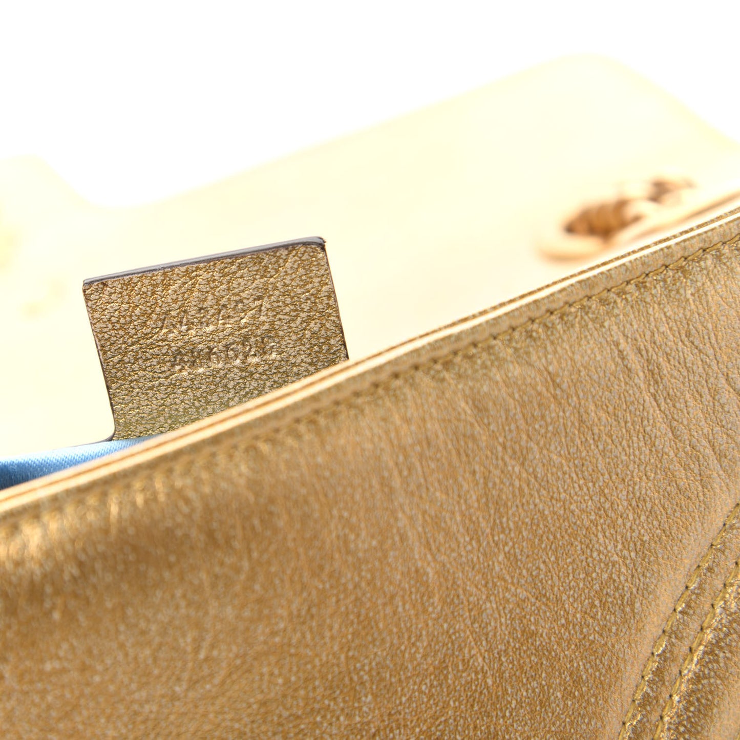 Metallic Calfskin Matelasse Small GG Marmont Shoulder Bag Gold Pink