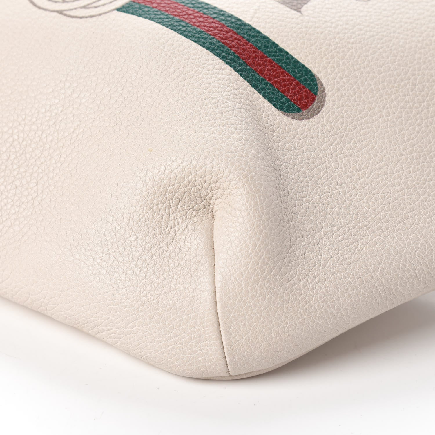 Gucci Grained Calfskin Logo Belt Bag White 9 of 9