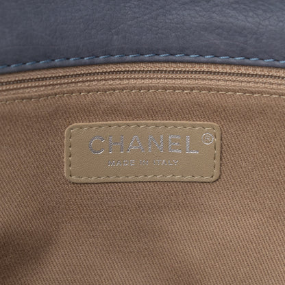 Chanel Washed Calfskin Diamond Stitch Hamptons Clutch With Chain Blue 6 of 13