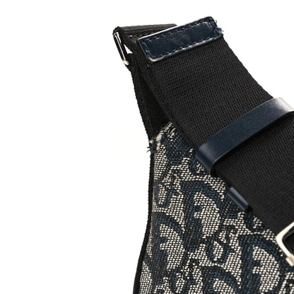 Christian Dior Monogram Messenger Navy 10 of 10