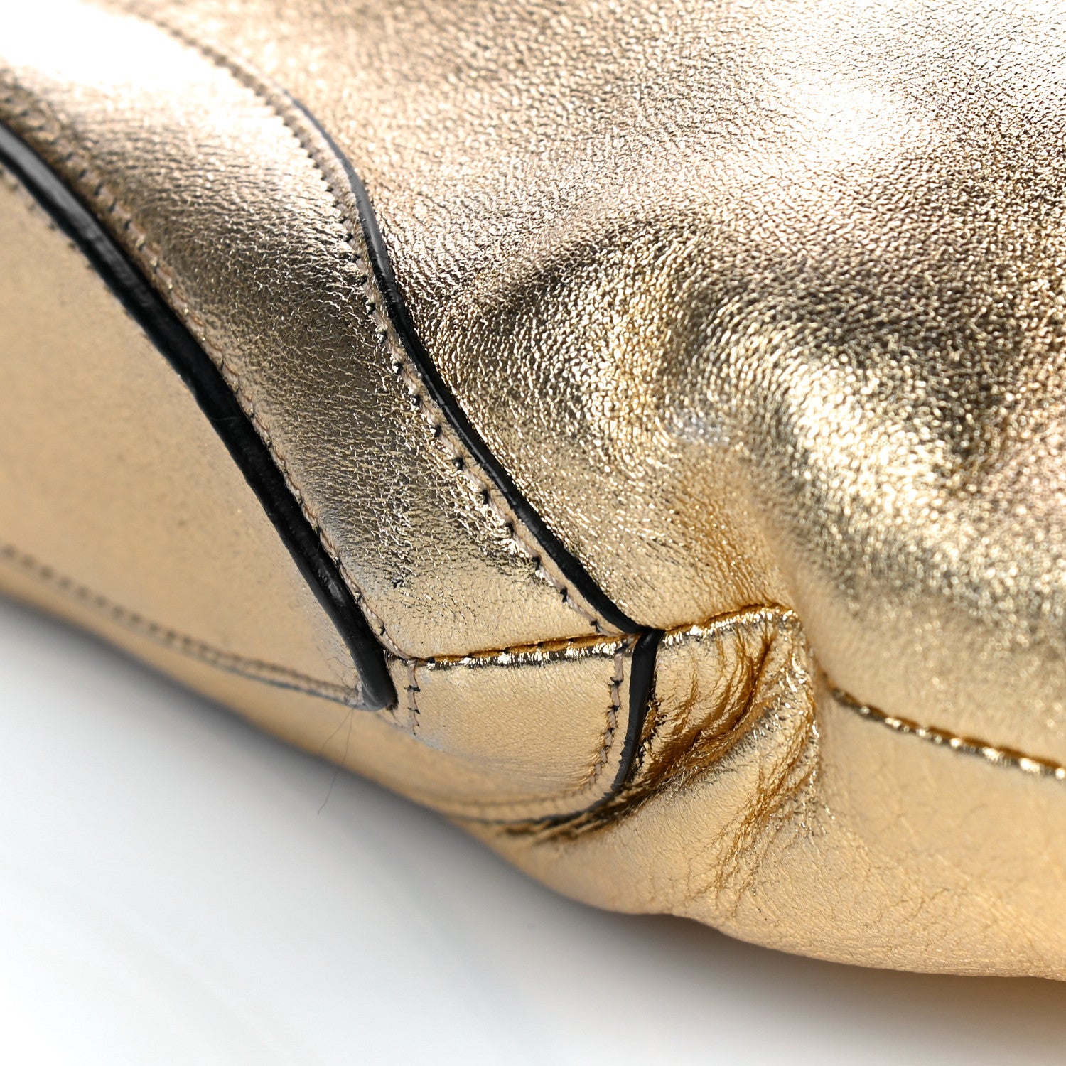 Alexander McQueen Metallic Lambskin De Manta Clutch Gold 9 of 11