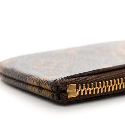 Louis Vuitton Monogram Key Pouch 8 of 9