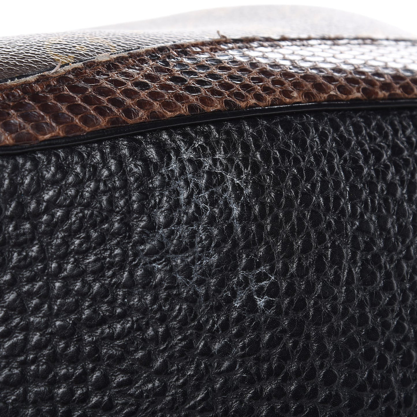 Monogram Ostrich Oskar Waltz