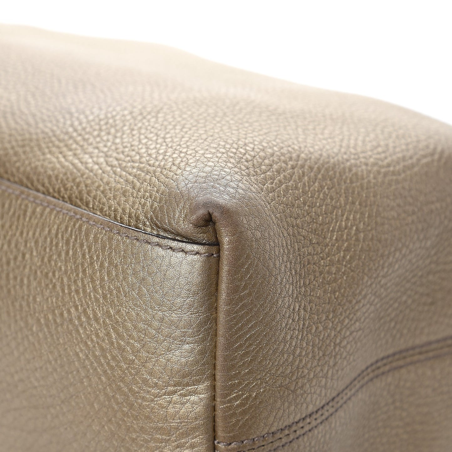 Metallic Pebbled Calfskin Medium Soho Chain Shoulder Bag Golden Beige