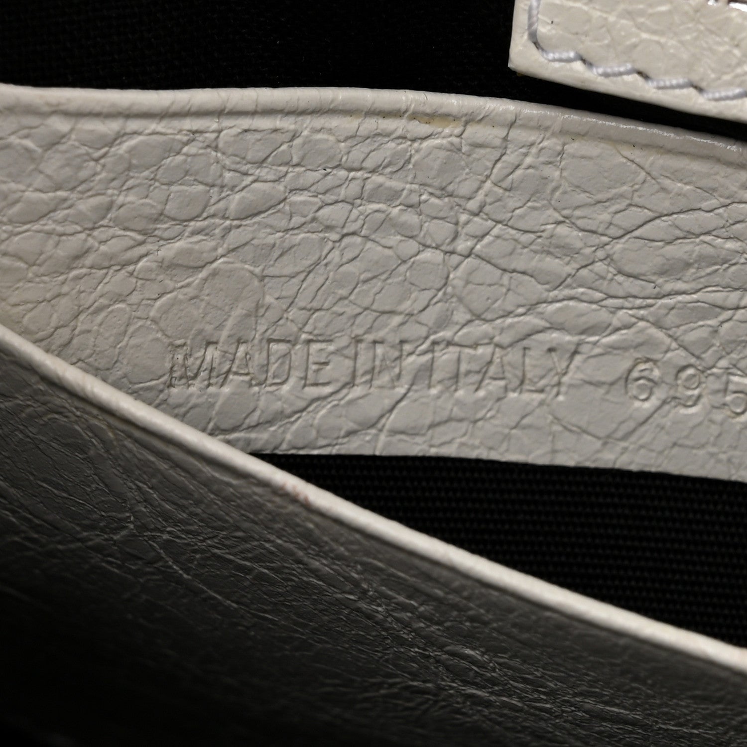 Balenciaga Extra Supple Calfskin Crocodile Embossed Le Cagole Mini Purse With Chain White 7 of 11