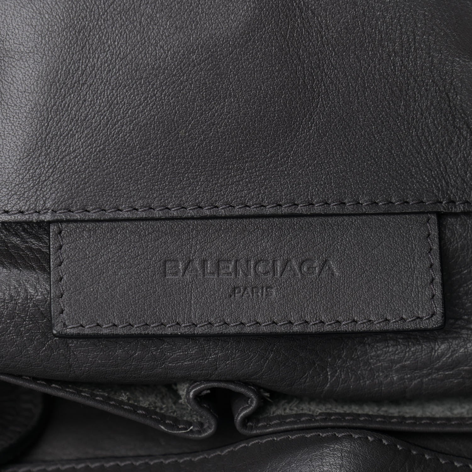 Balenciaga Veau Papier A4 Zip Around Tote Black Gris Fossile 5 of 12