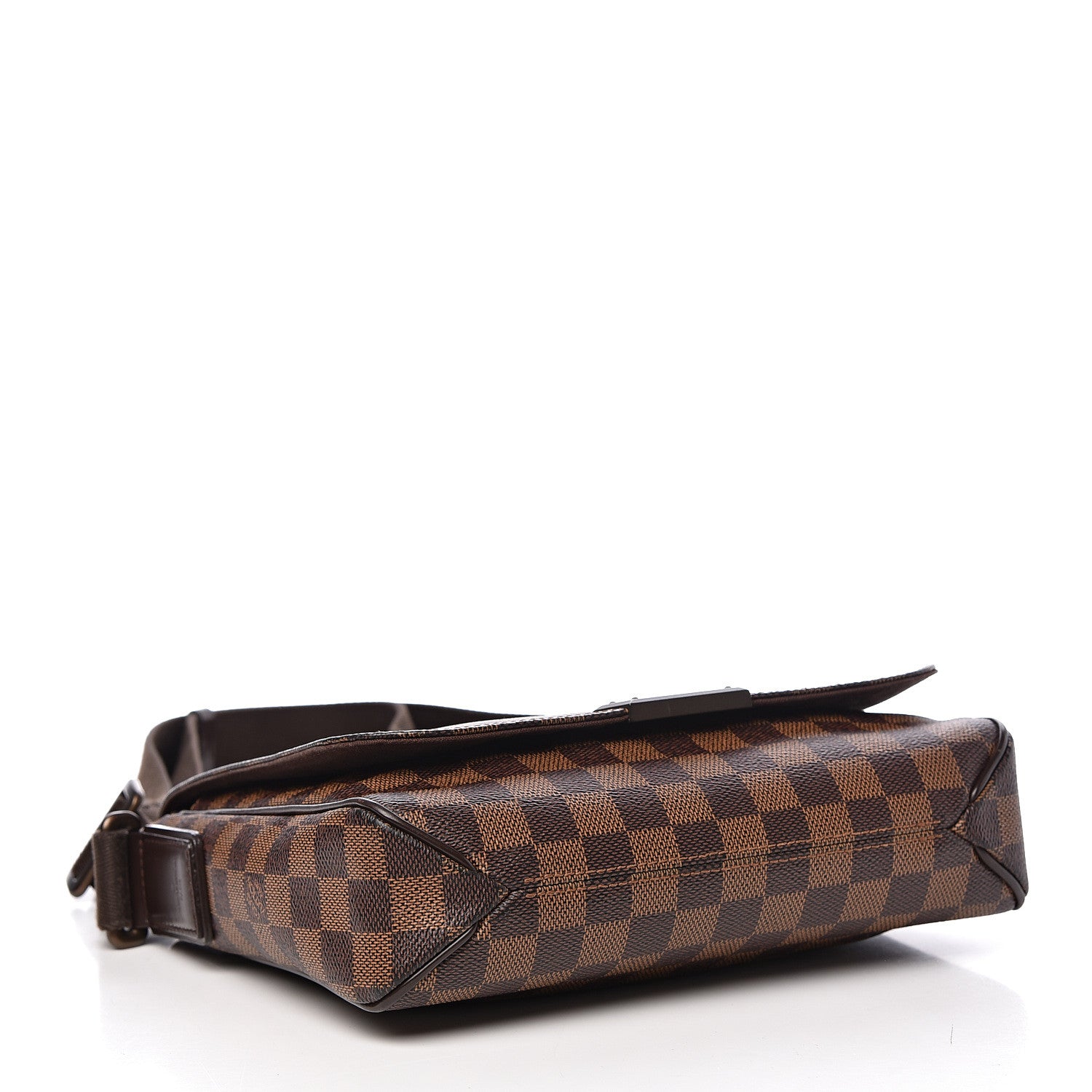 Louis Vuitton Damier Ebene District PM 4 of 10