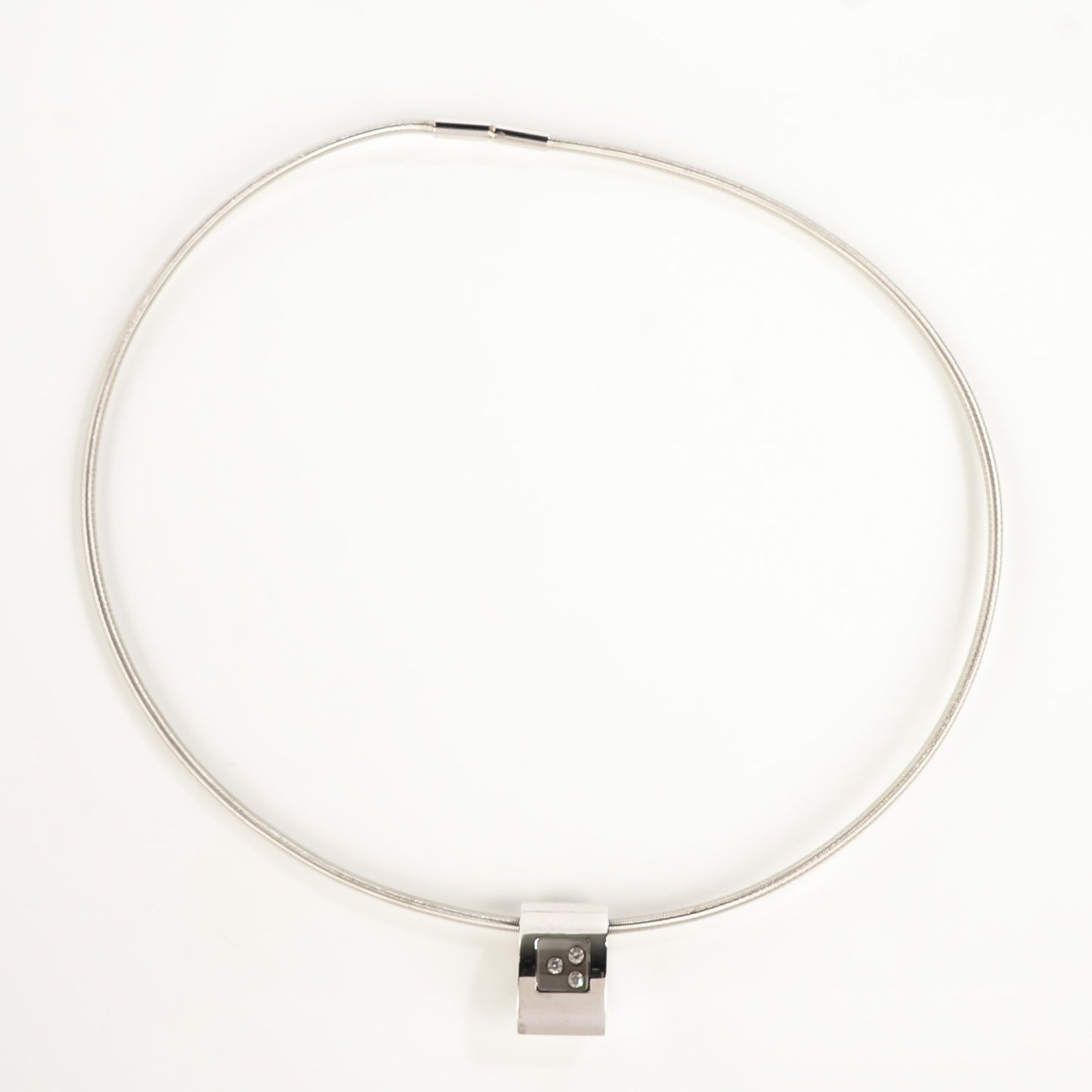 18K White Gold Happy Diamonds Square Necklace