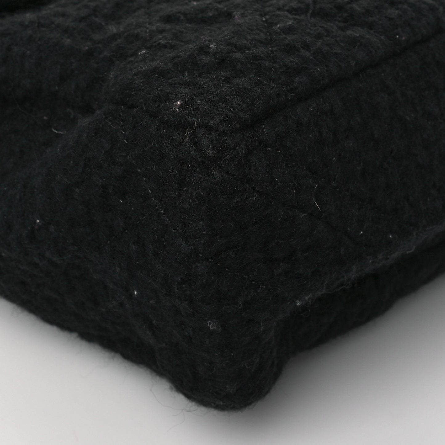 Tweed XXL Reissue Flap Black
