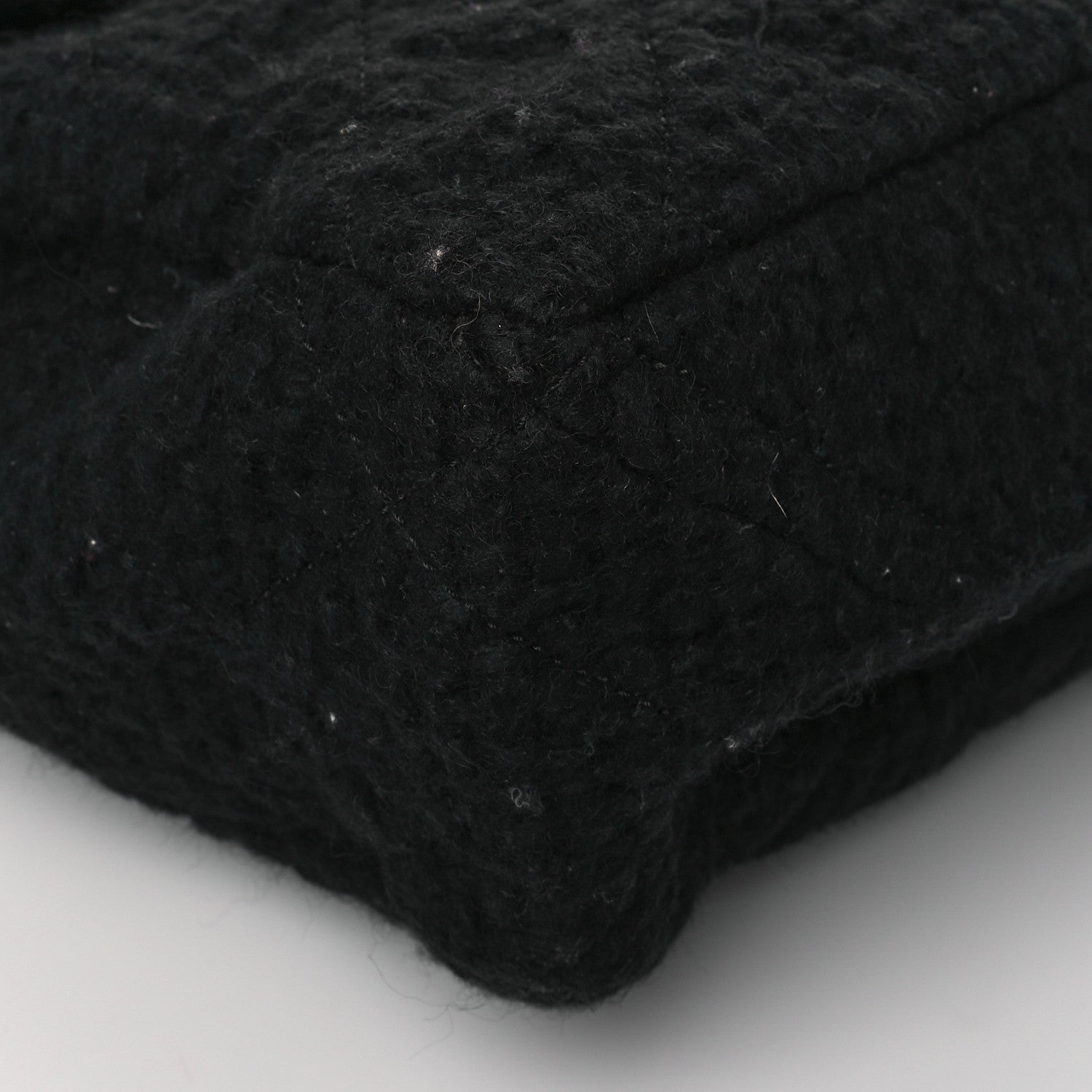 Chanel Tweed XXL Reissue Flap Black 8 of 9