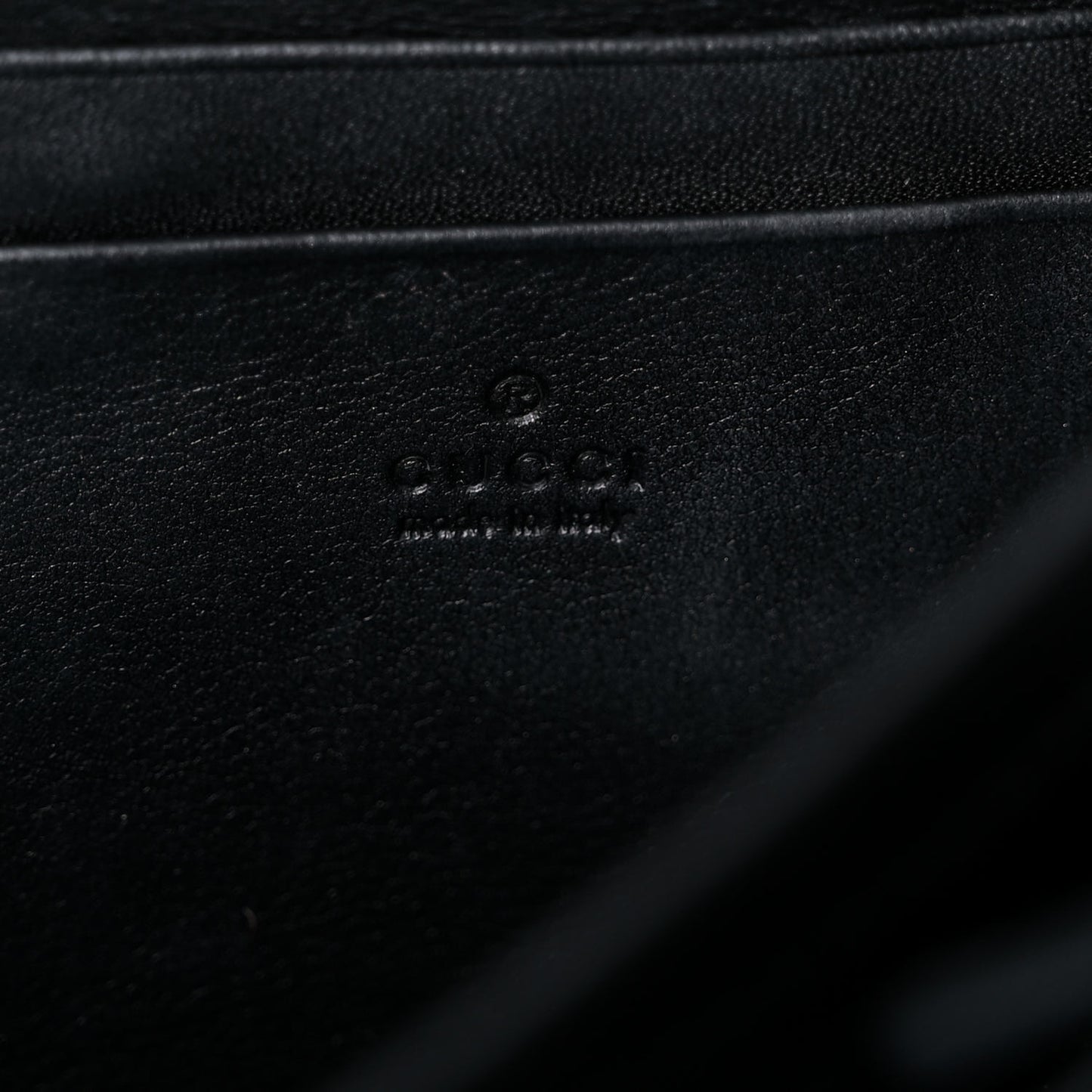 Velvet Matelasse GG Marmont Chain Wallet Black