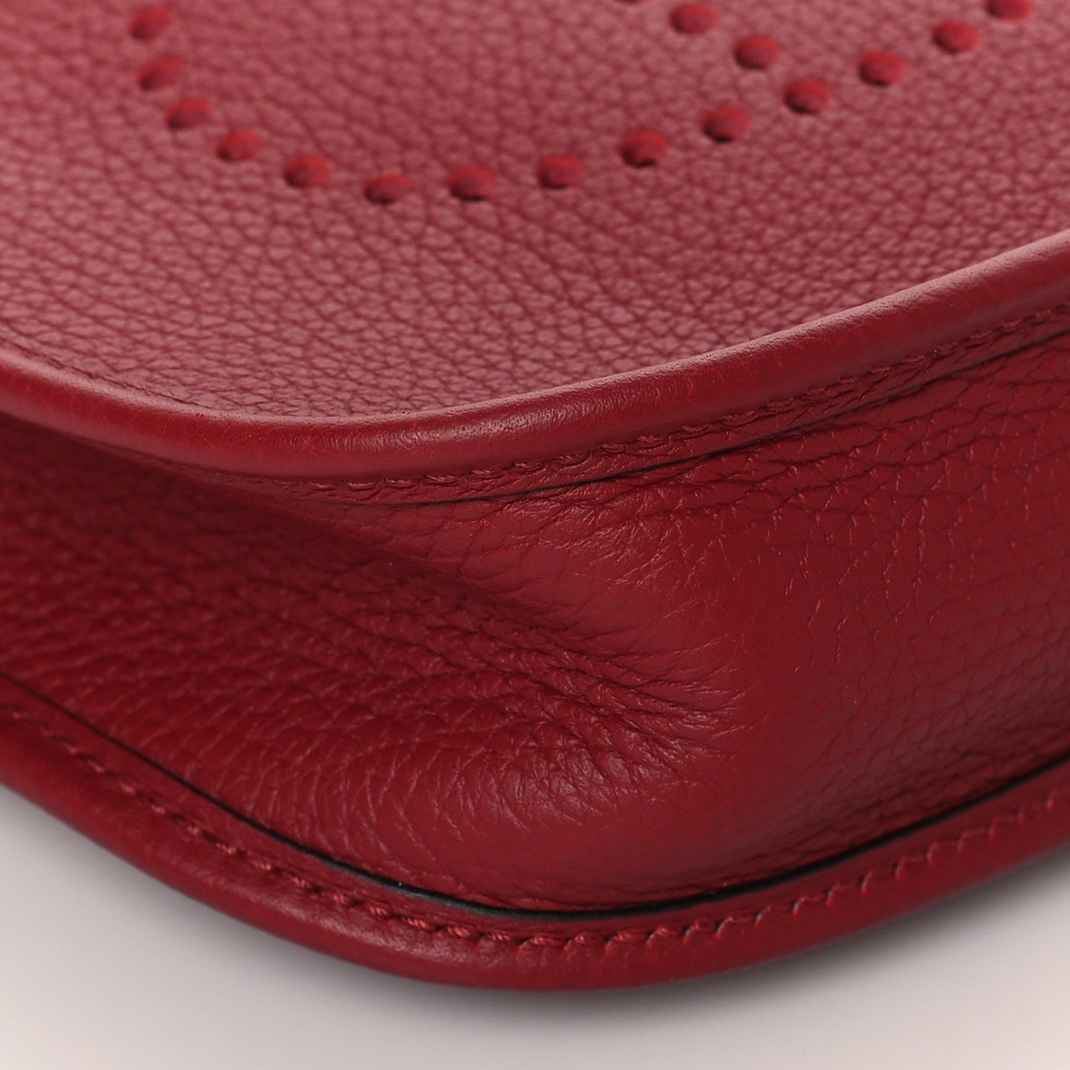 Hermes Taurillon Clemence Evelyne TPM Rouge Grenat 9 of 11