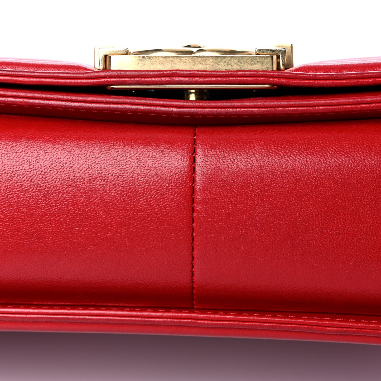 Lambskin Quilted Medium Boy Flap Red