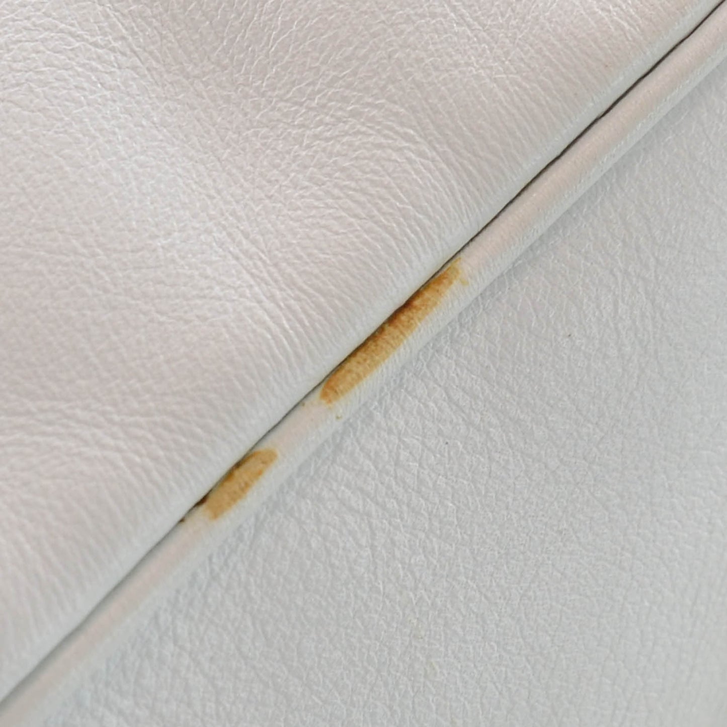 Leather Britt Large Boston White