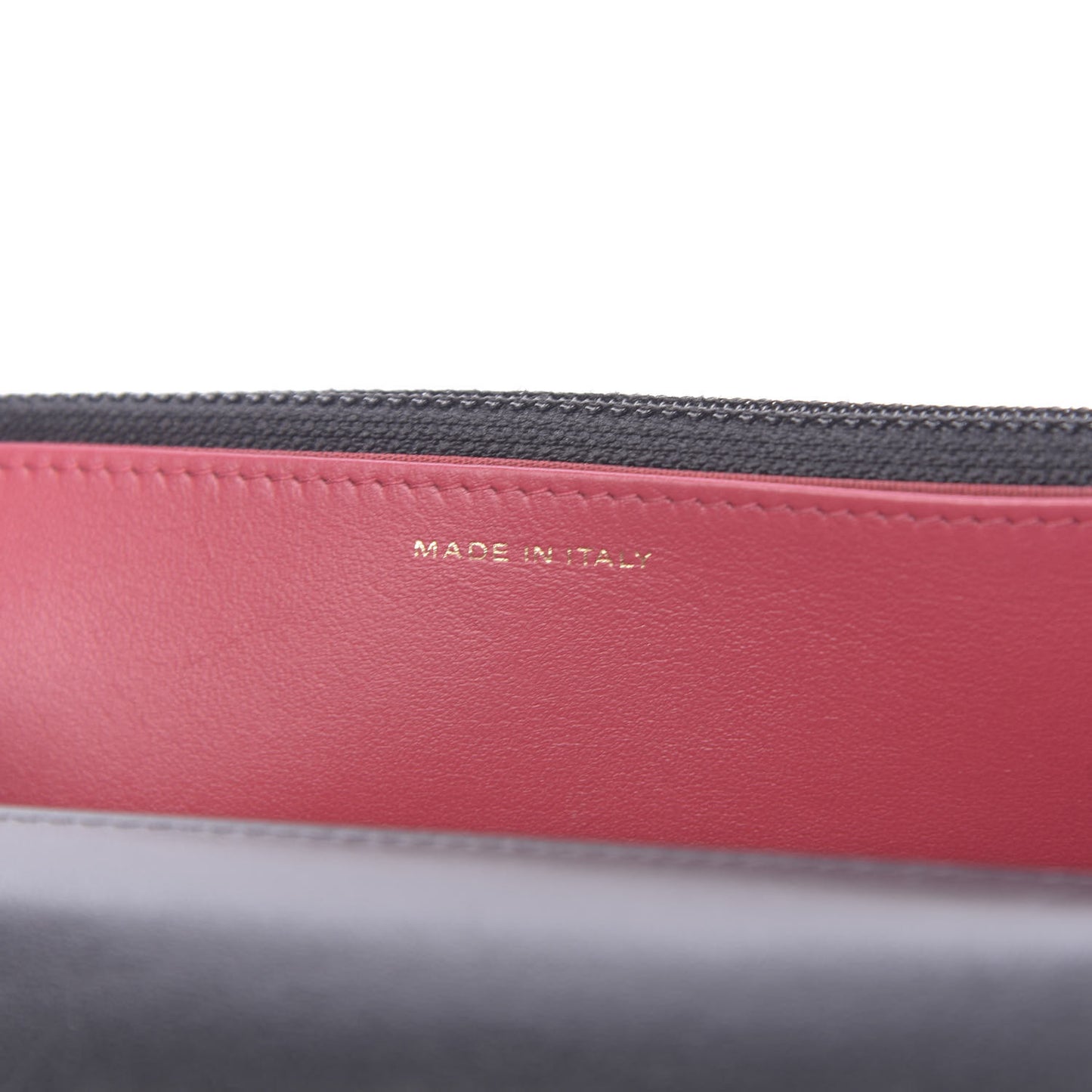 Goatskin Quilted 19 Wallet On Chain WOC Black