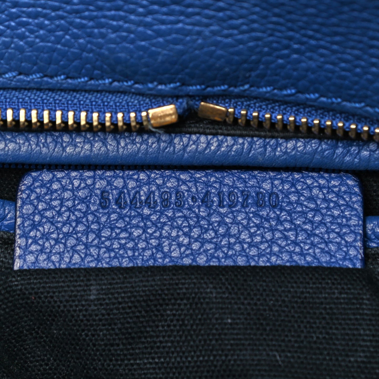 Pebbled Calfskin Small Skull Padlock Zip Around Tote Ultramarine