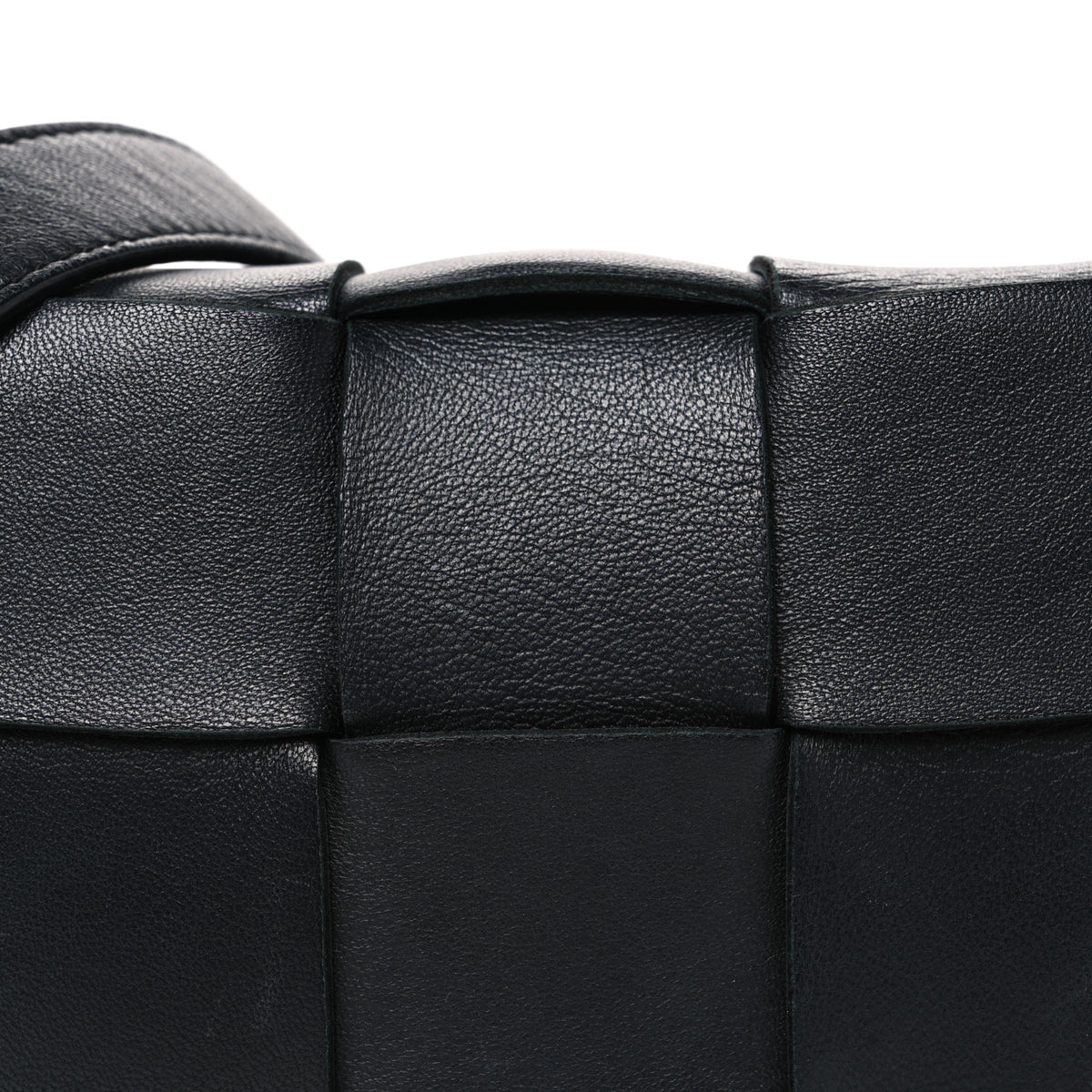 Bottega Veneta Lambskin Maxi Intrecciato Cassette Crossbody Bag Black 17 of 21