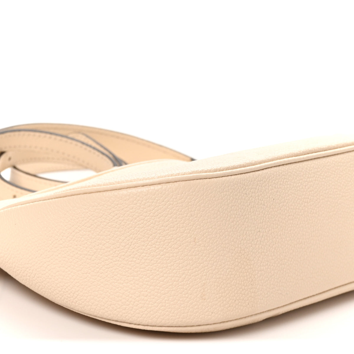 Empreinte Monogram Giant Bagatelle NM Creme