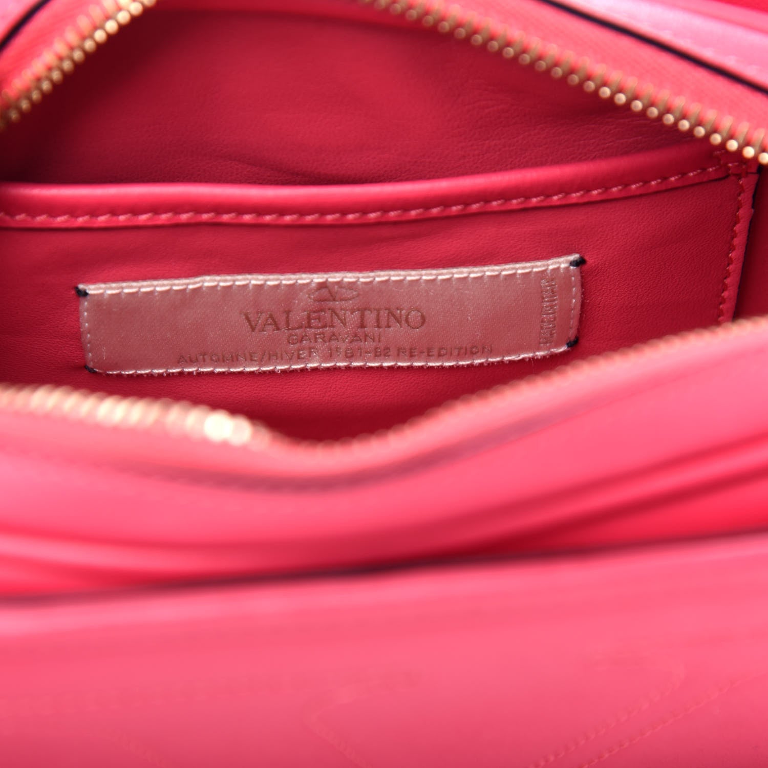 Valentino Garavani Calfskin Small Logo Go Crossbody Bag Pink 6 of 12