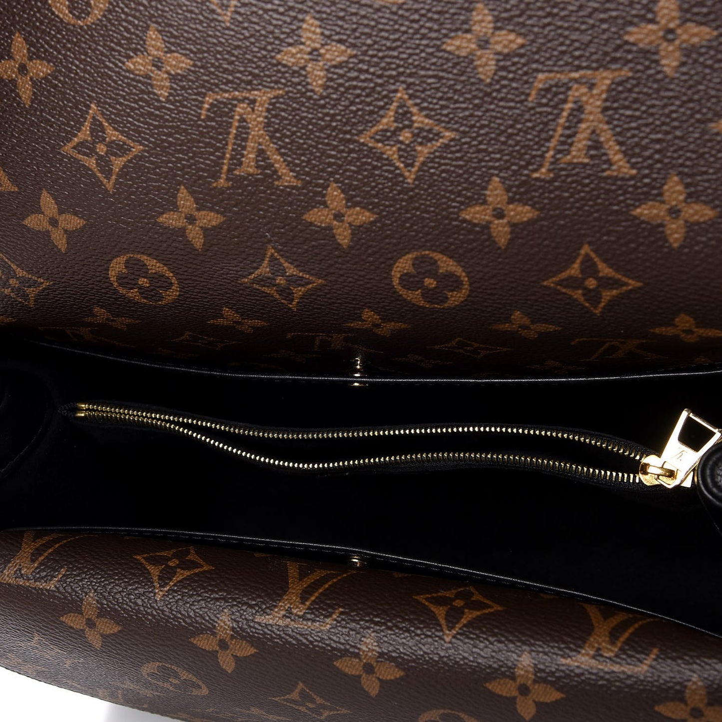 Monogram Double V Black
