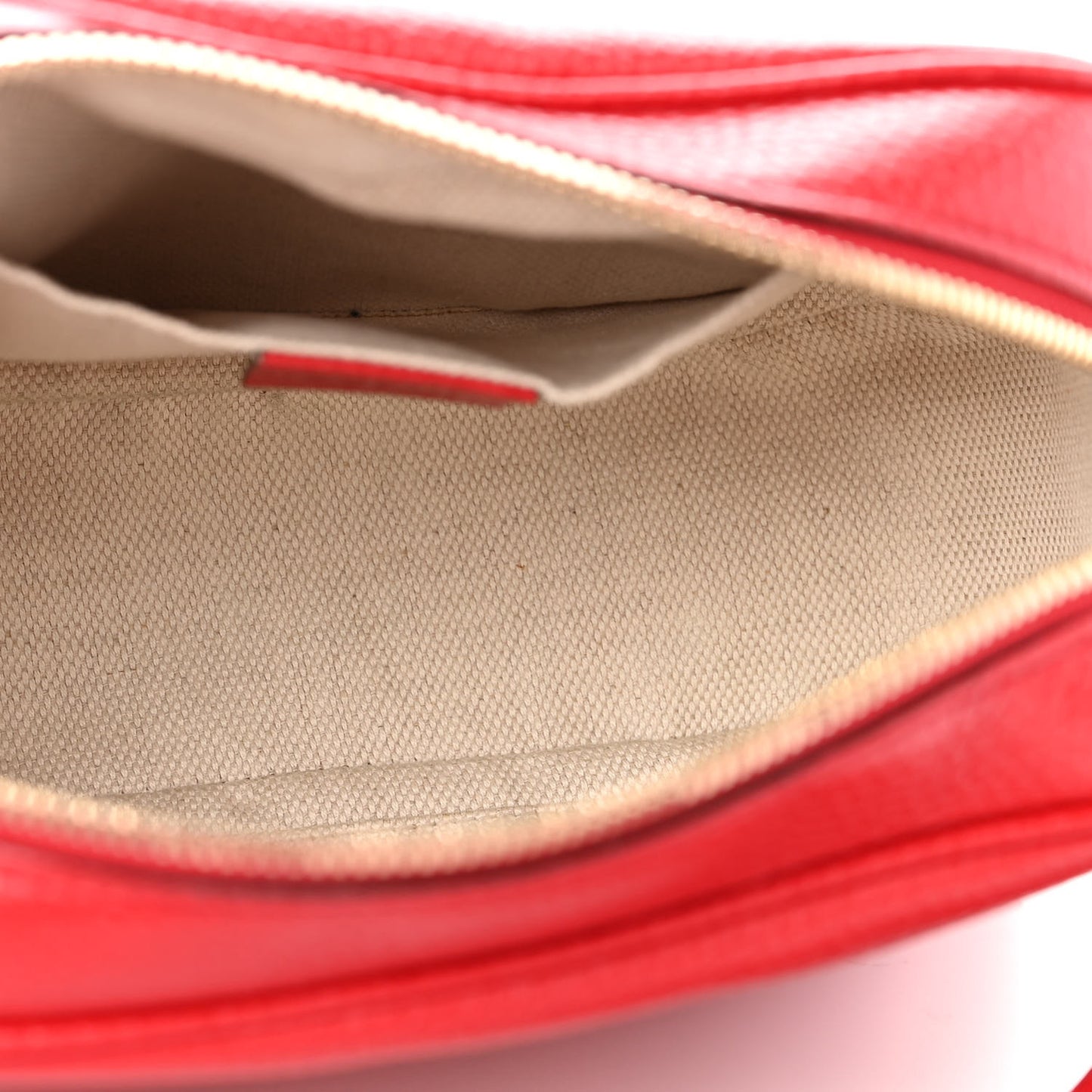 Pebbled Calfskin Small Soho Disco Bag Tabasco Red