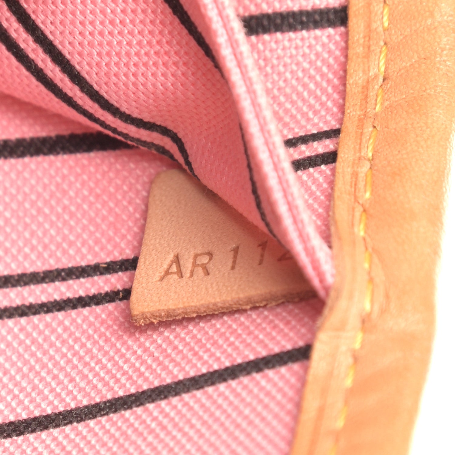 Louis Vuitton Monogram Jungle Dots Neo Neverfull MM Sugar Pink Poppy 7 of 12