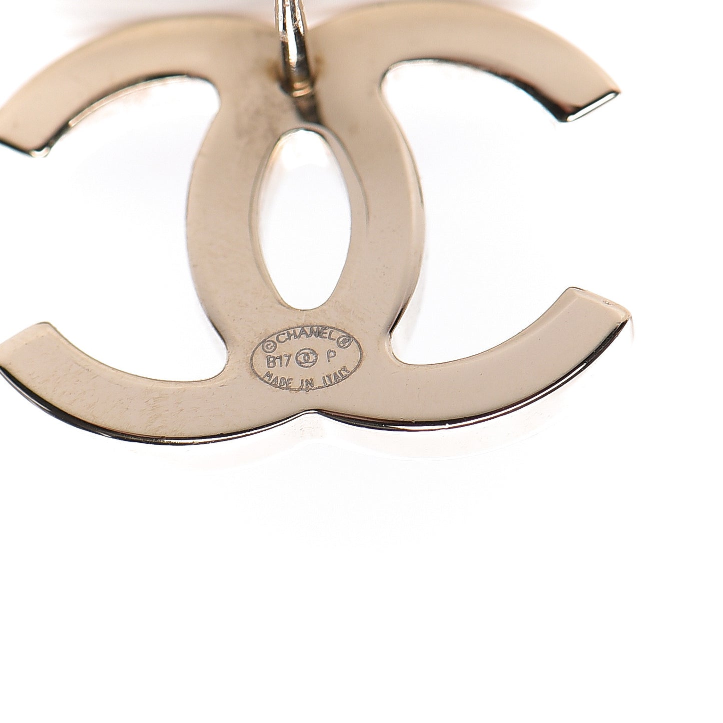 Metal CC Earrings Gold