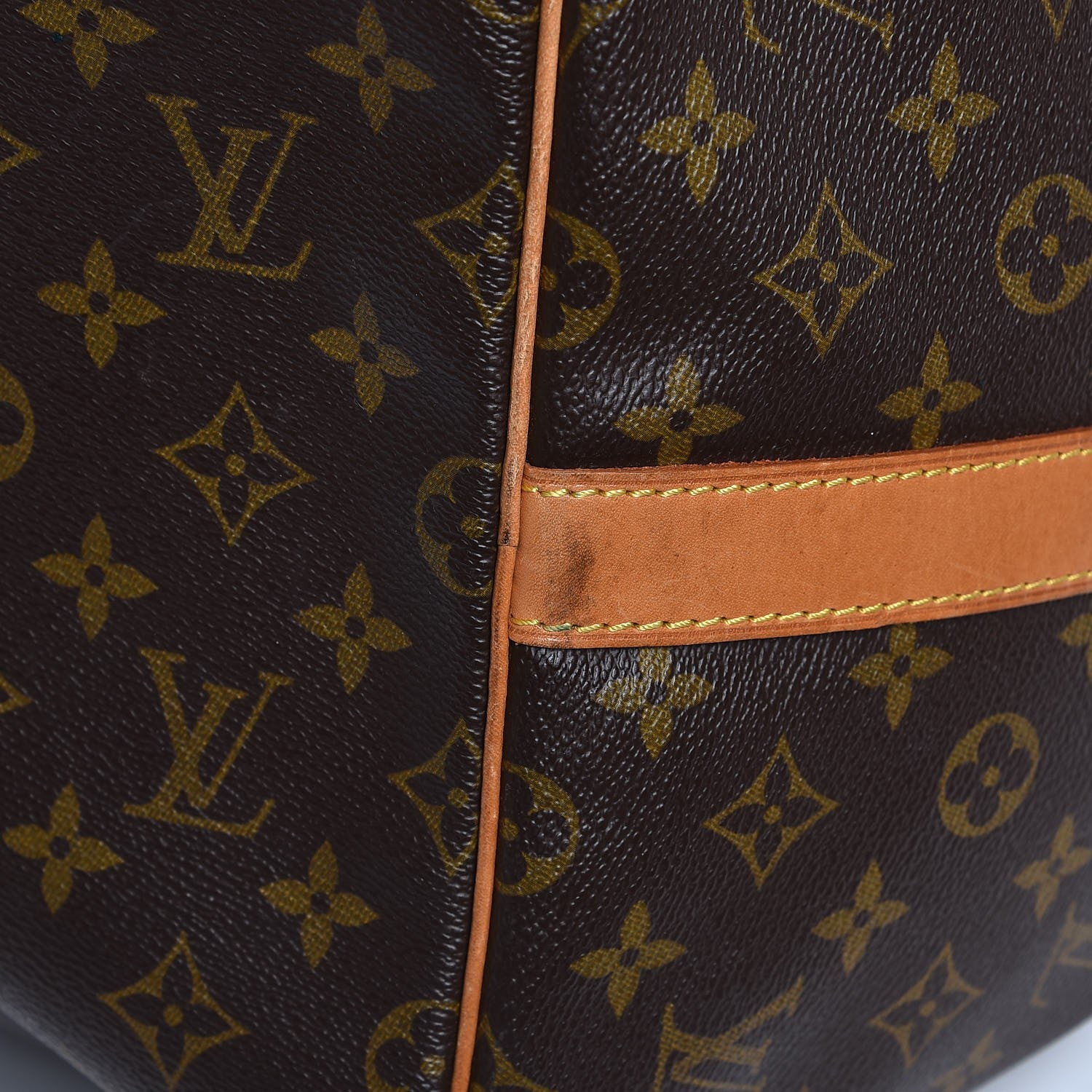 Louis Vuitton Monogram Keepall Bandouliere 55 24 of 31