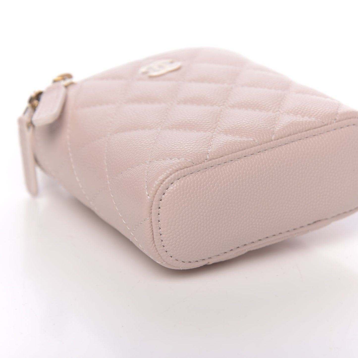 Caviar Quilted Small Vertical Coco Beauty Vanity Case With Chain Light Pink