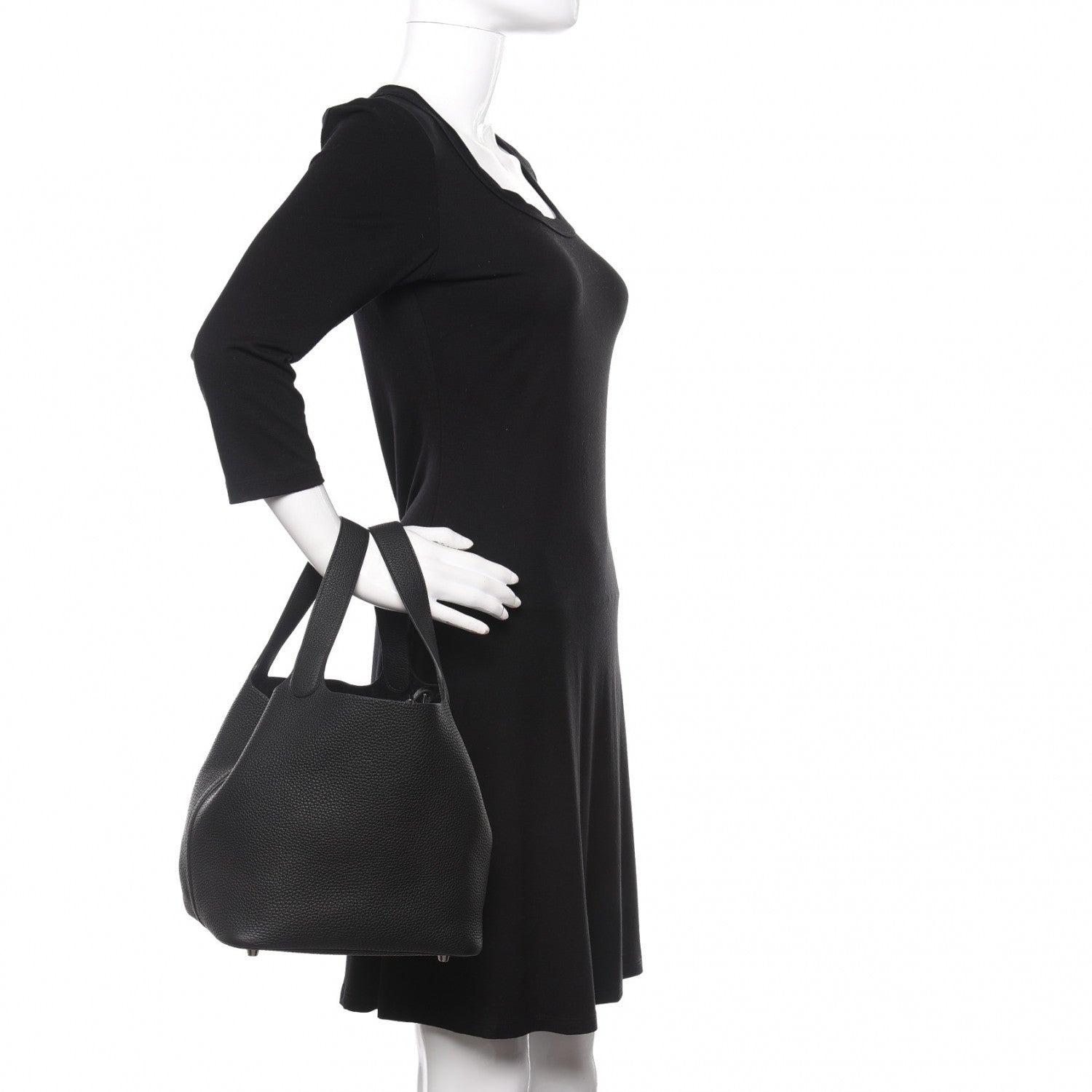 Hermes Taurillon Clemence Picotin Lock 22 MM Black 2 of 10