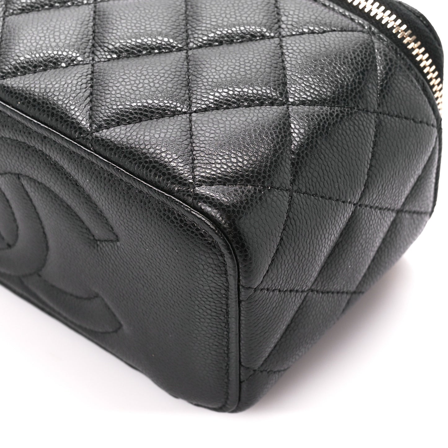 Caviar Quilted Small Vanity Case With Chain Black