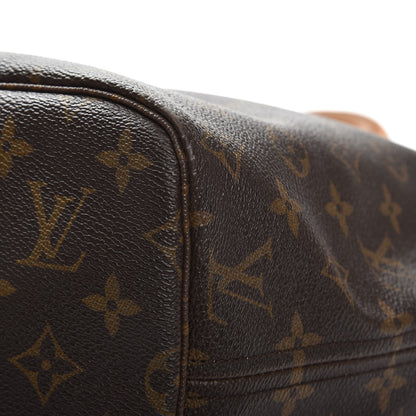 Louis Vuitton Monogram Neverfull MM 11 of 14