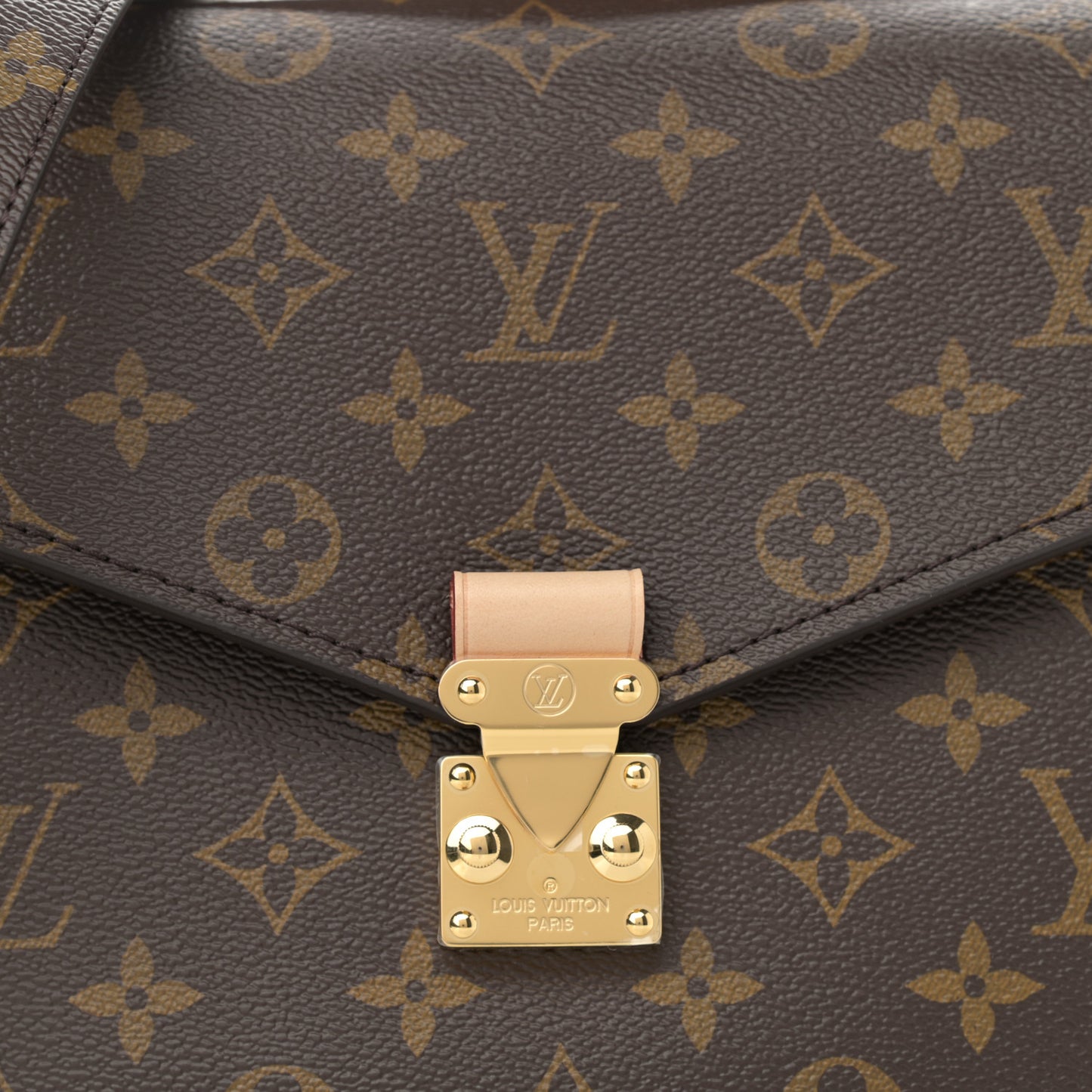 Monogram Pochette Metis
