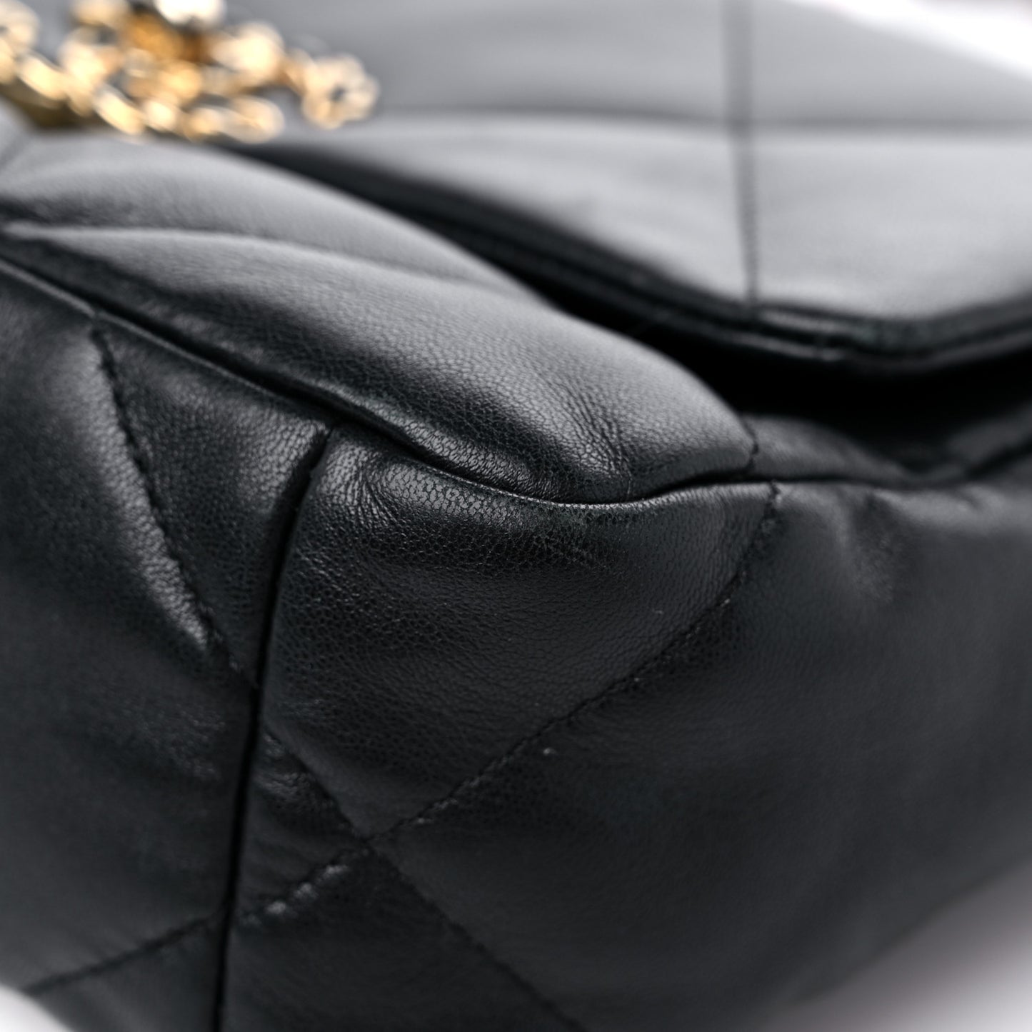 Goatskin Quilted Medium Chanel 19 Flap Black