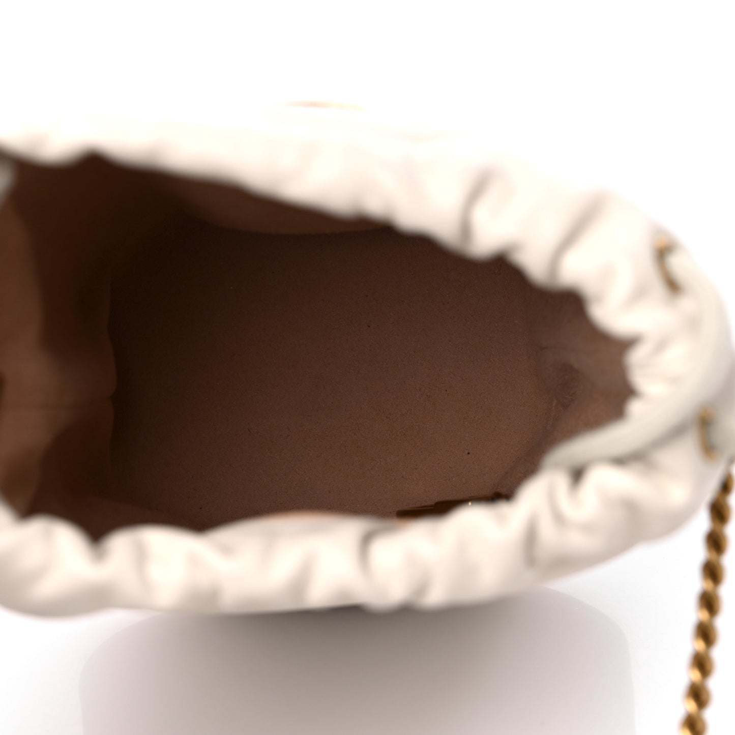 Calfskin Matelasse Mini GG Marmont 2.0 Bucket Bag White