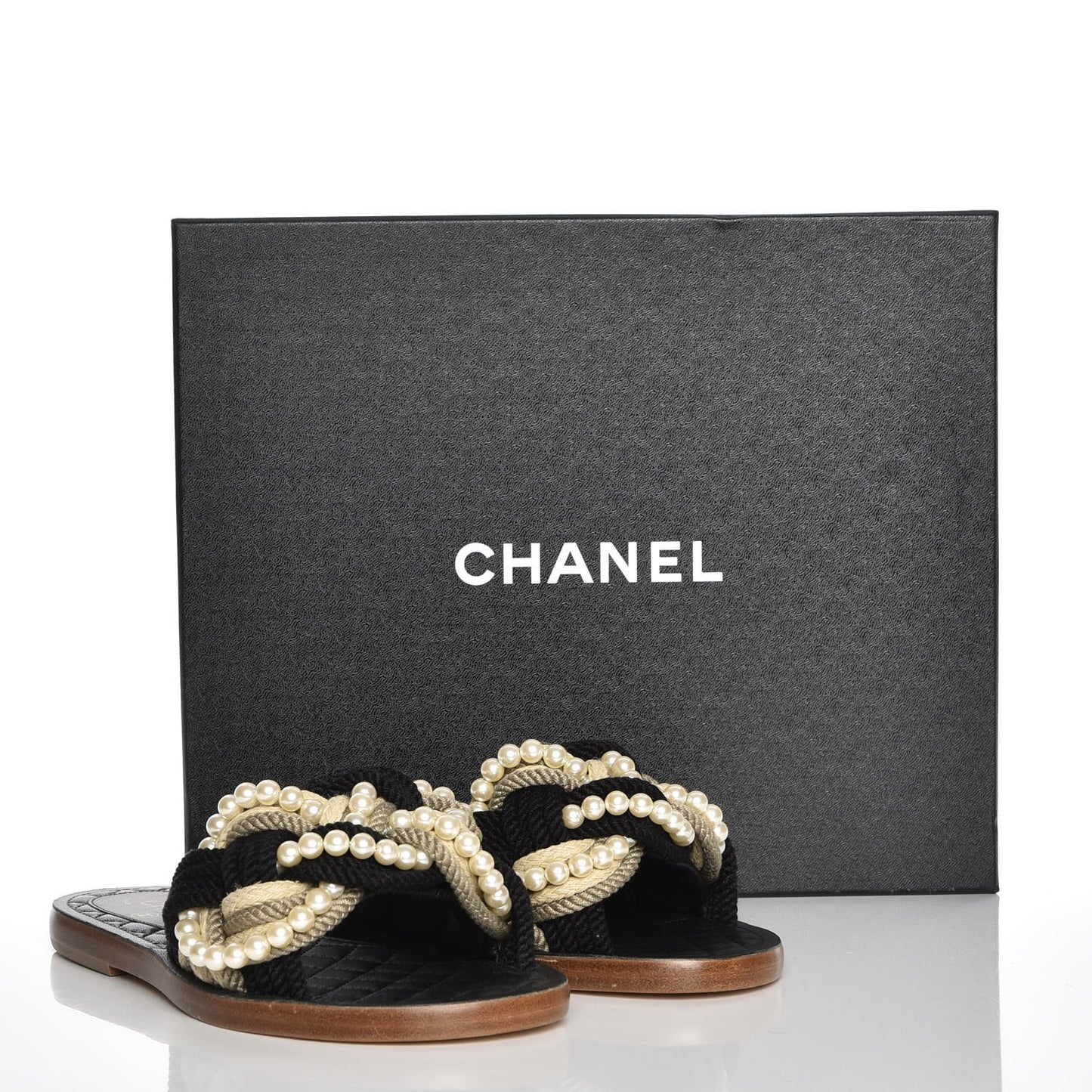 Lambskin Pearl Cord CC Mules 37 Black Beige