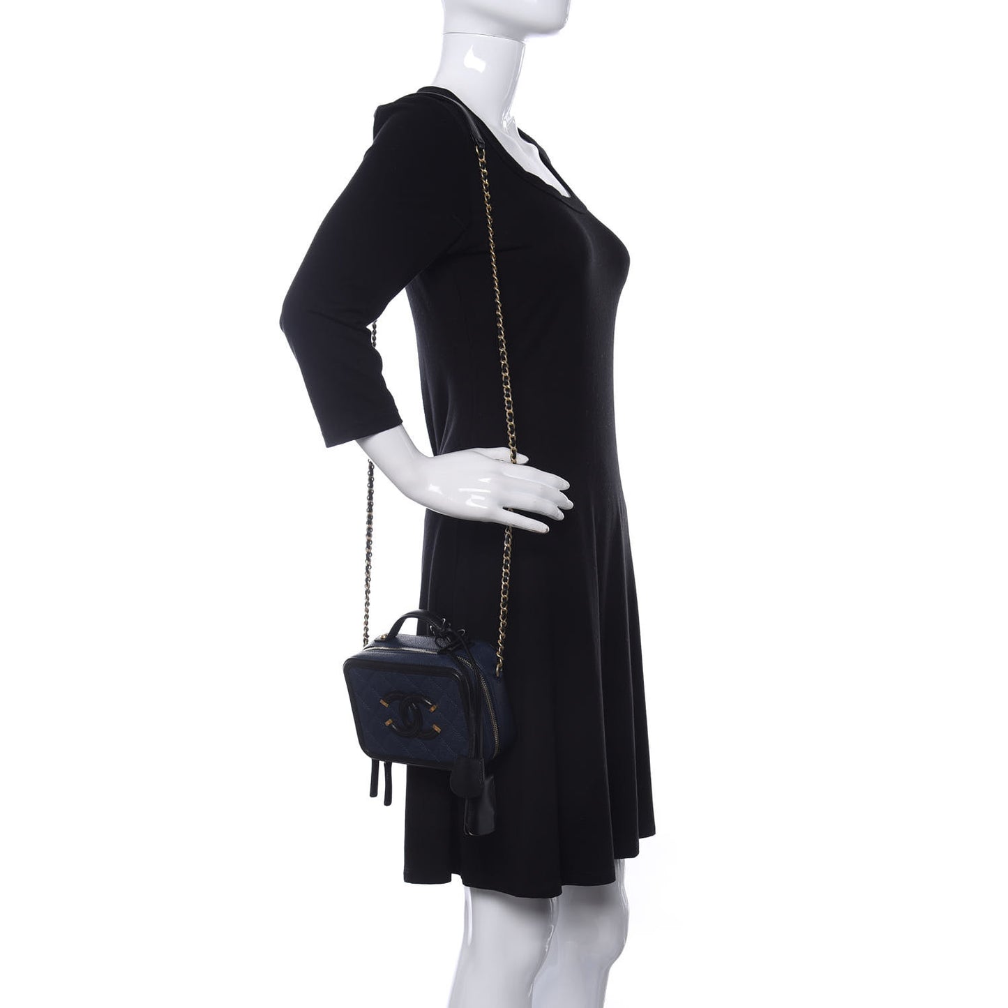 Caviar Quilted Small CC Filigree Vanity Case Navy Black