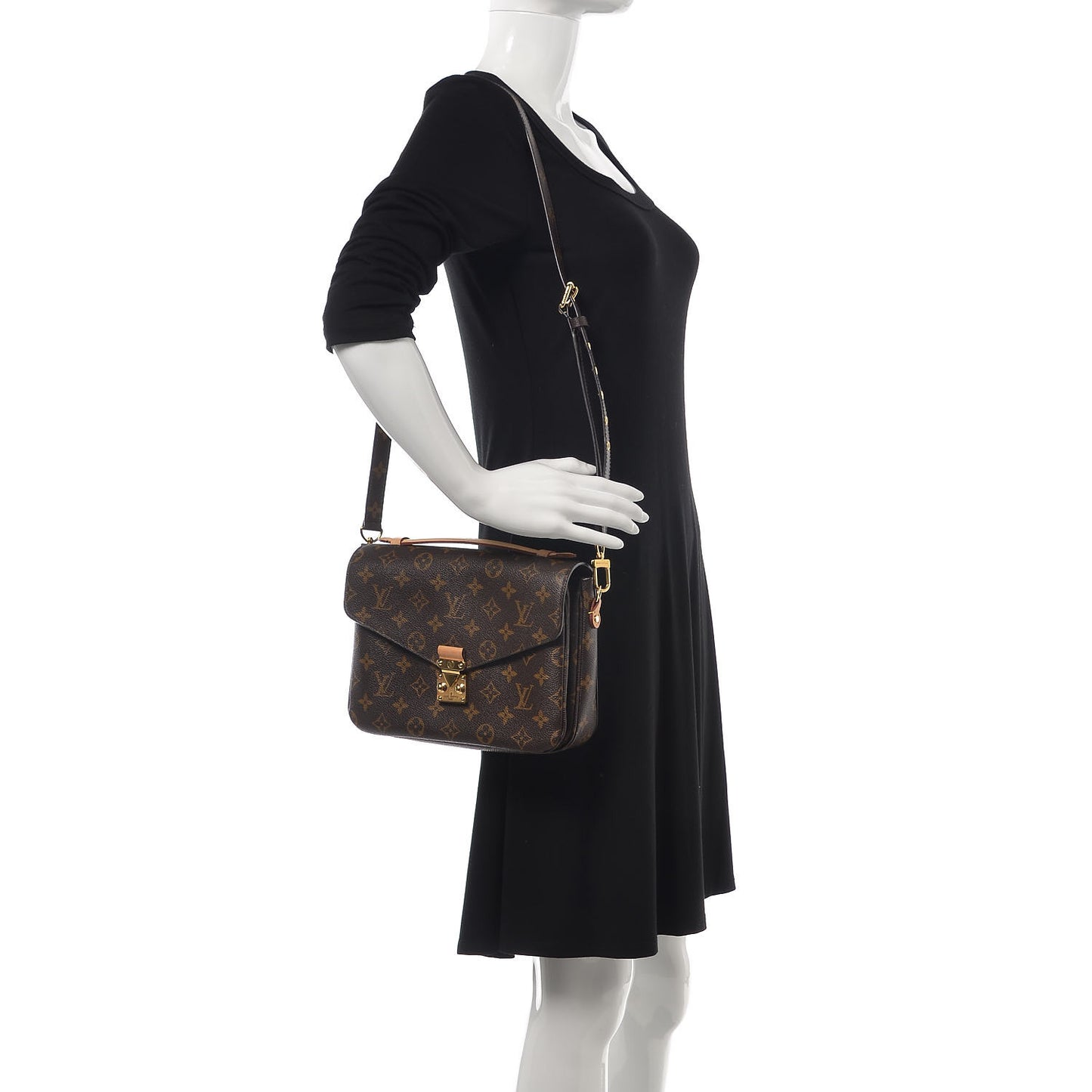 Monogram Pochette Metis