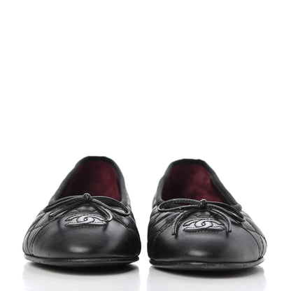 Chanel Aged Calfskin Quilted CC Cap Toe Ballerina Flats 38 Black 2 of 25
