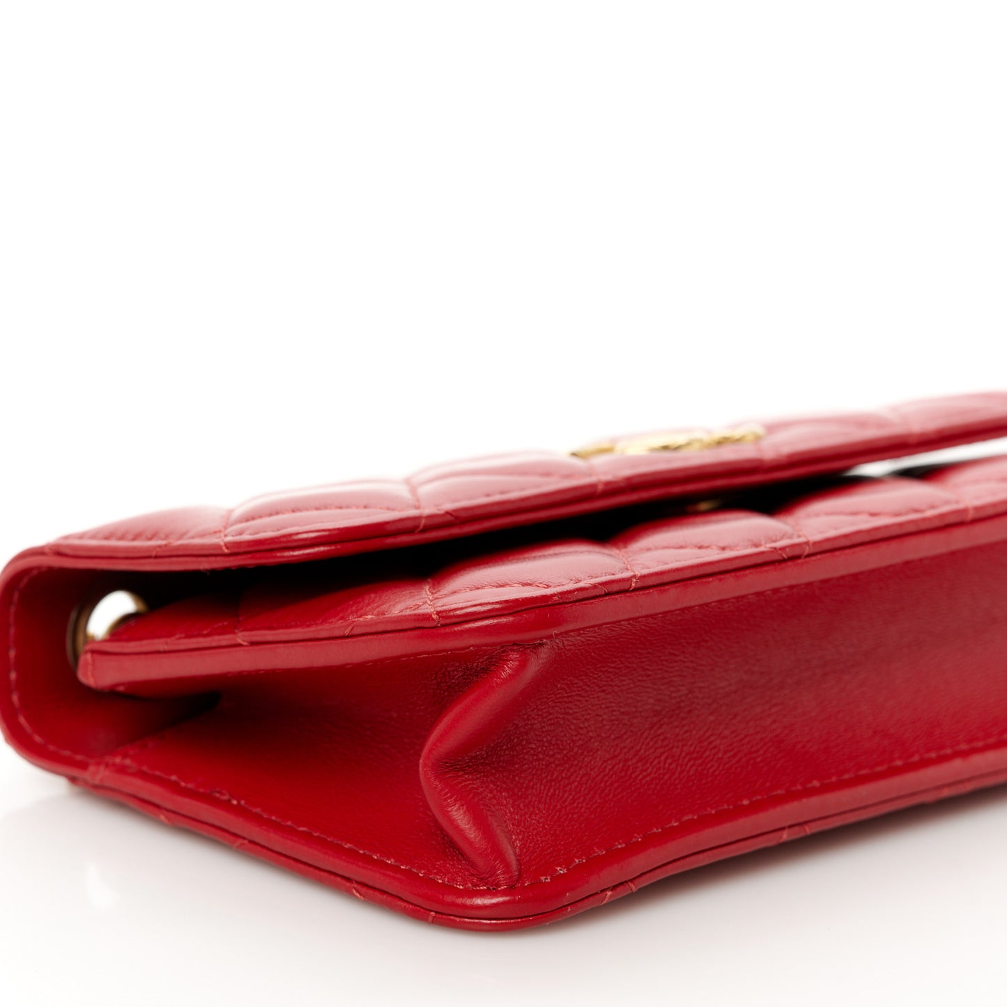 Lambskin Quilted Pillow Crush Flap Phone Holder With Chain Red