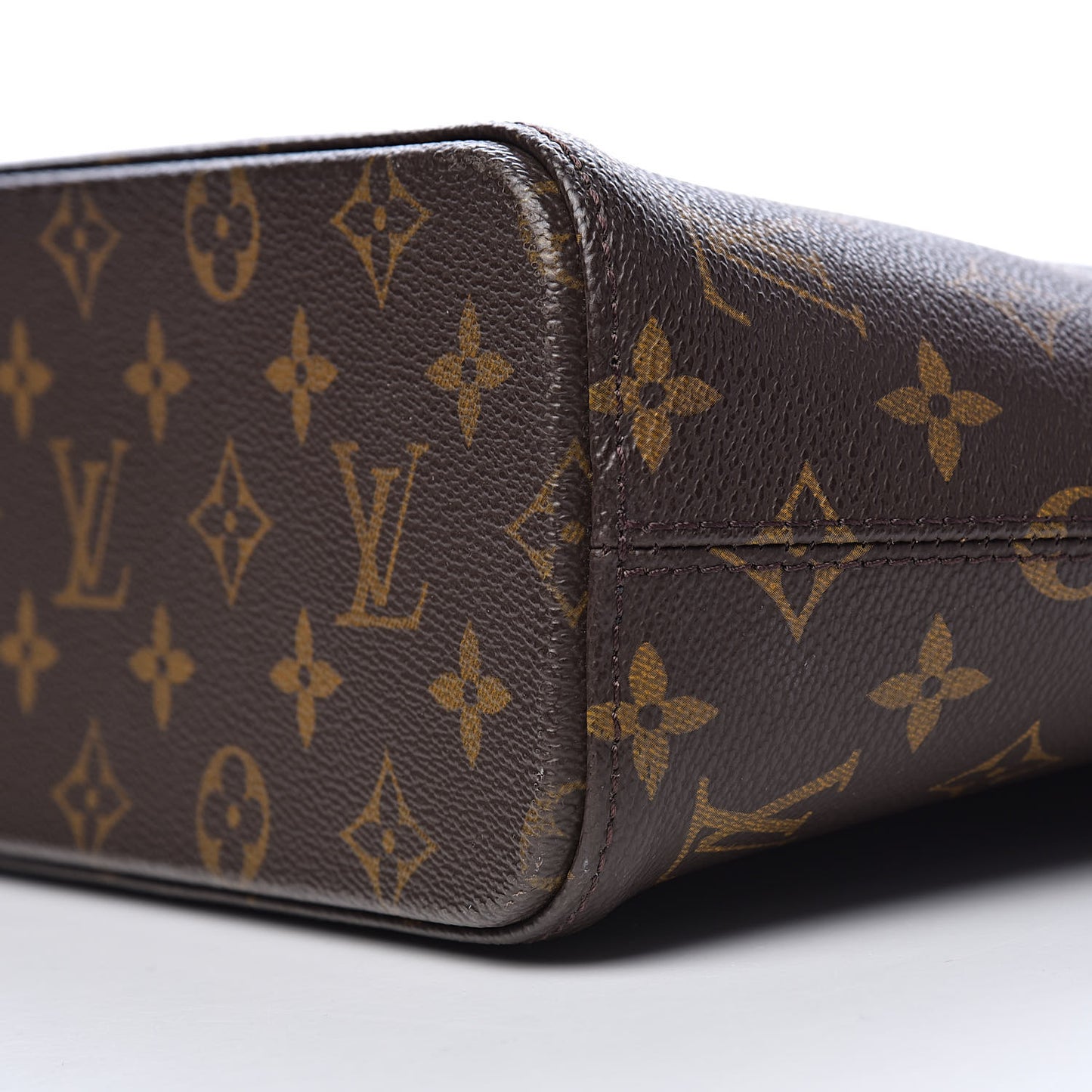 Monogram Luco