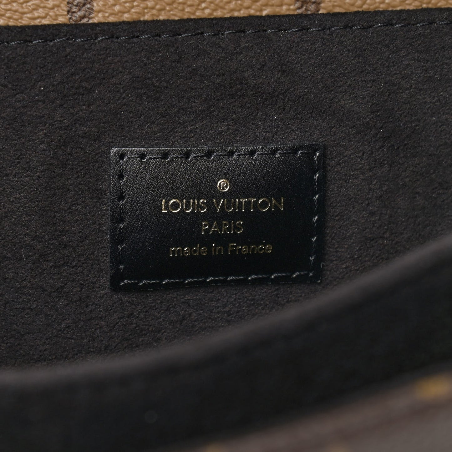 Reverse Monogram Pochette Metis