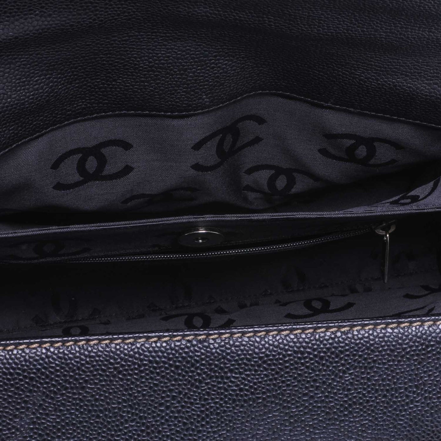 Caviar Handbag Black