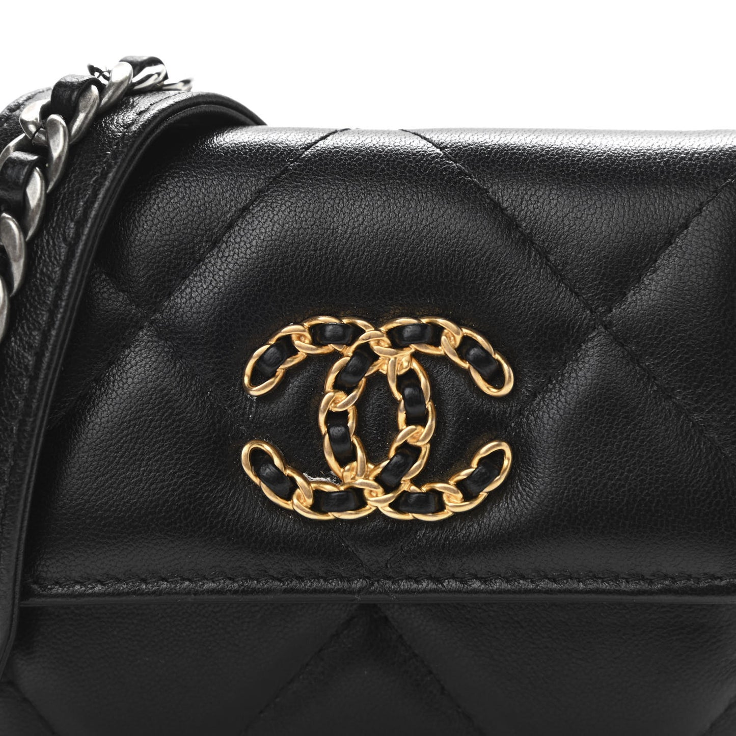 Shiny Goatskin Quilted Chanel 19 Flap Coin Purse With Chain Black