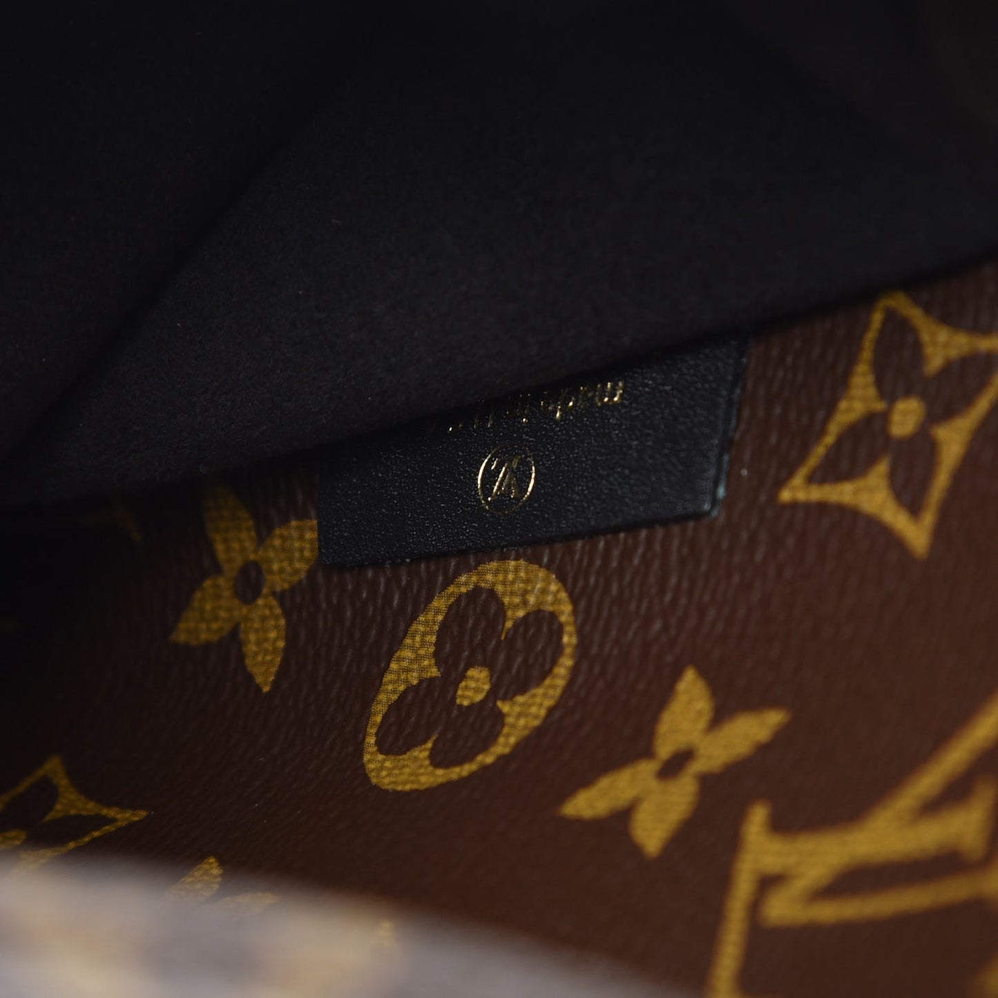 Monogram Neonoe MM Black