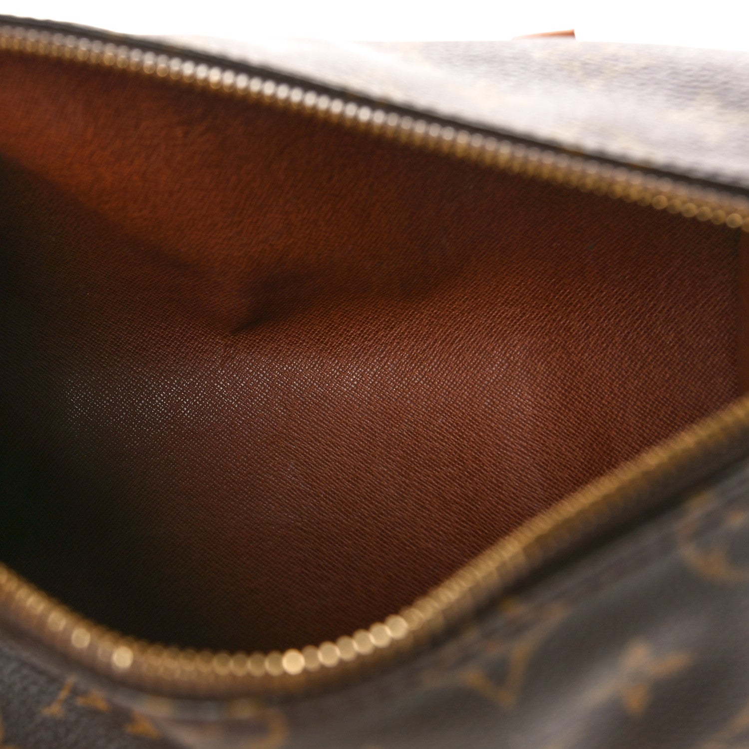 Louis Vuitton Monogram Papillon 26 5 of 9