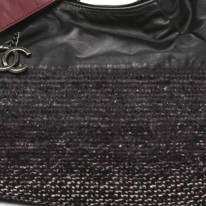 Chanel Calfskin Tweed Coco Pleats Hobo Black Burgundy 8 of 10