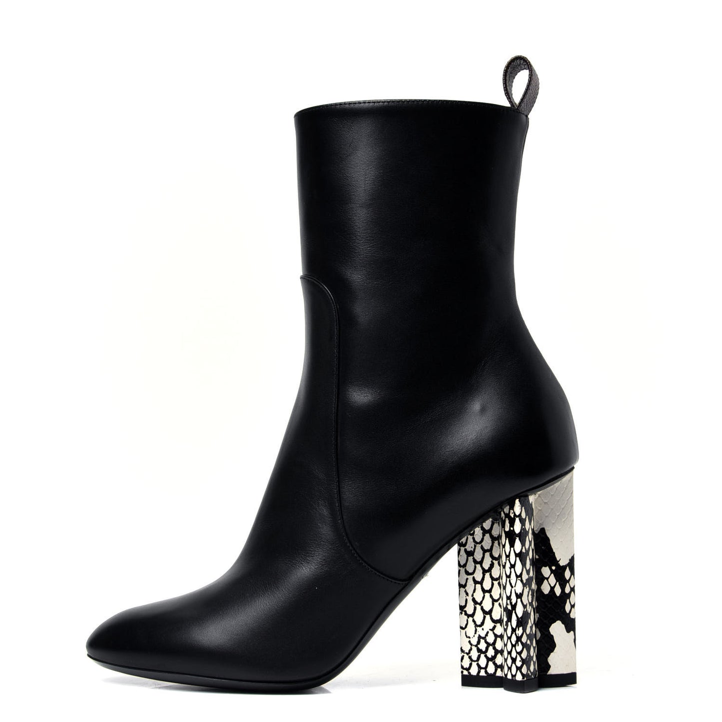 Calfskin Silhouette Ankle Boots 38 Black