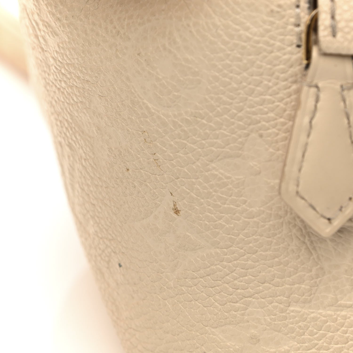 Louis Vuitton Empreinte Montsouris PM Creme 12 of 18