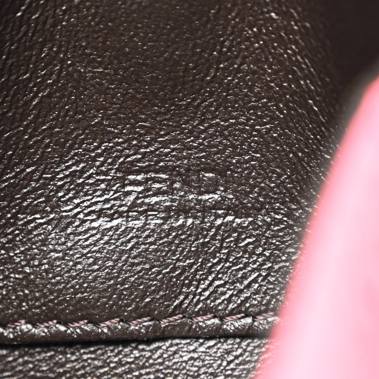 Fendi Cuoio Romano Micro Baguette Charm Rosa Fluo 4 of 6